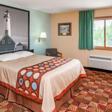 Super 8 By Wyndham Shipshewana Hotel Exterior foto