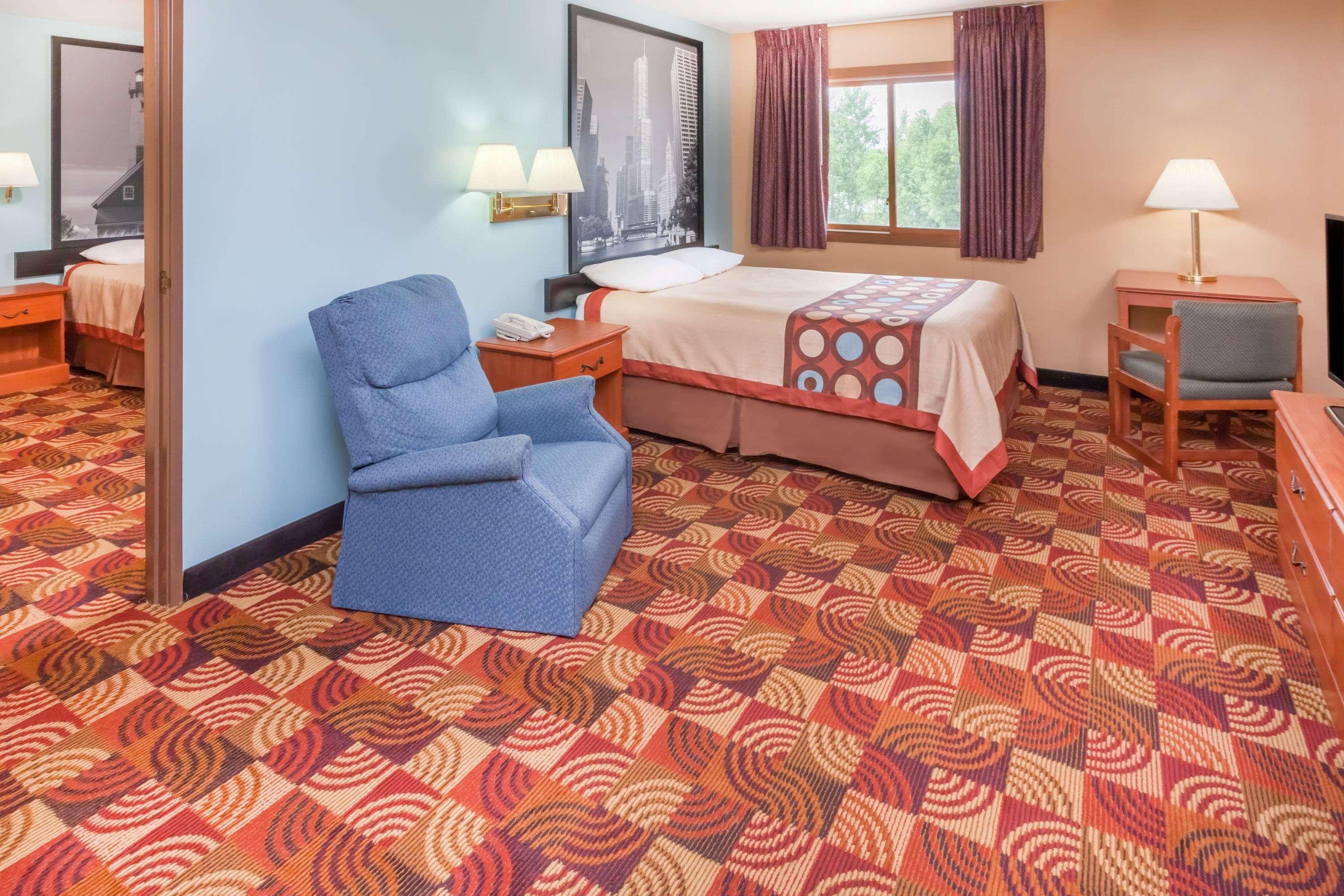 Super 8 By Wyndham Shipshewana Hotel Exterior foto