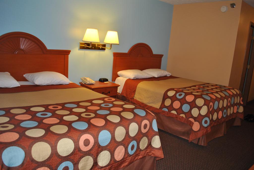 Super 8 By Wyndham Shipshewana Hotel Quarto foto