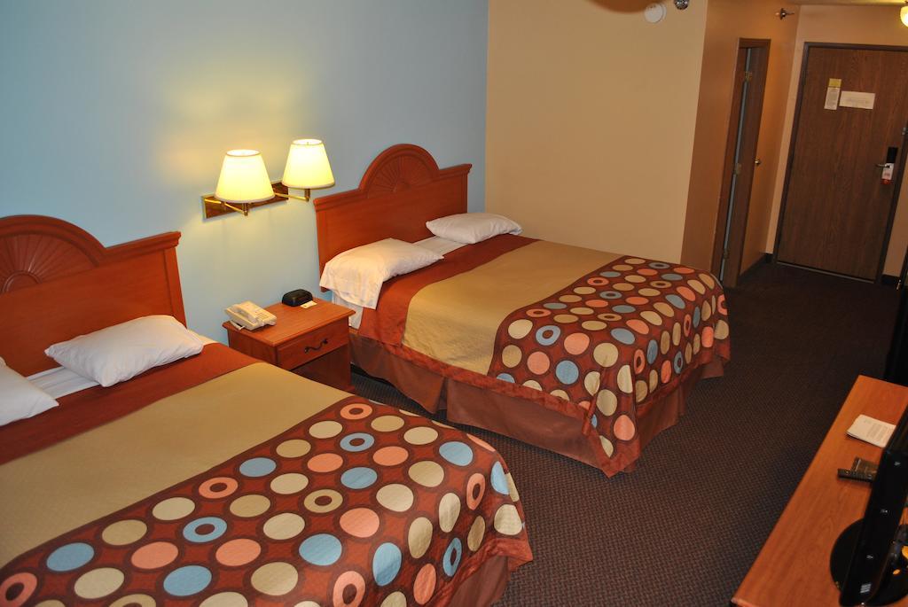Super 8 By Wyndham Shipshewana Hotel Quarto foto